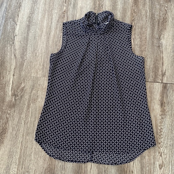 Reitman sleeveless dress shirt - Picture 1 of 2